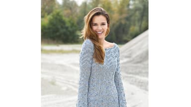 Strickpullover mit Zackenmuster in Hellblau-Grau 