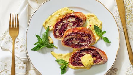 Weihnachtlicher Strudel mit Rotkohl 