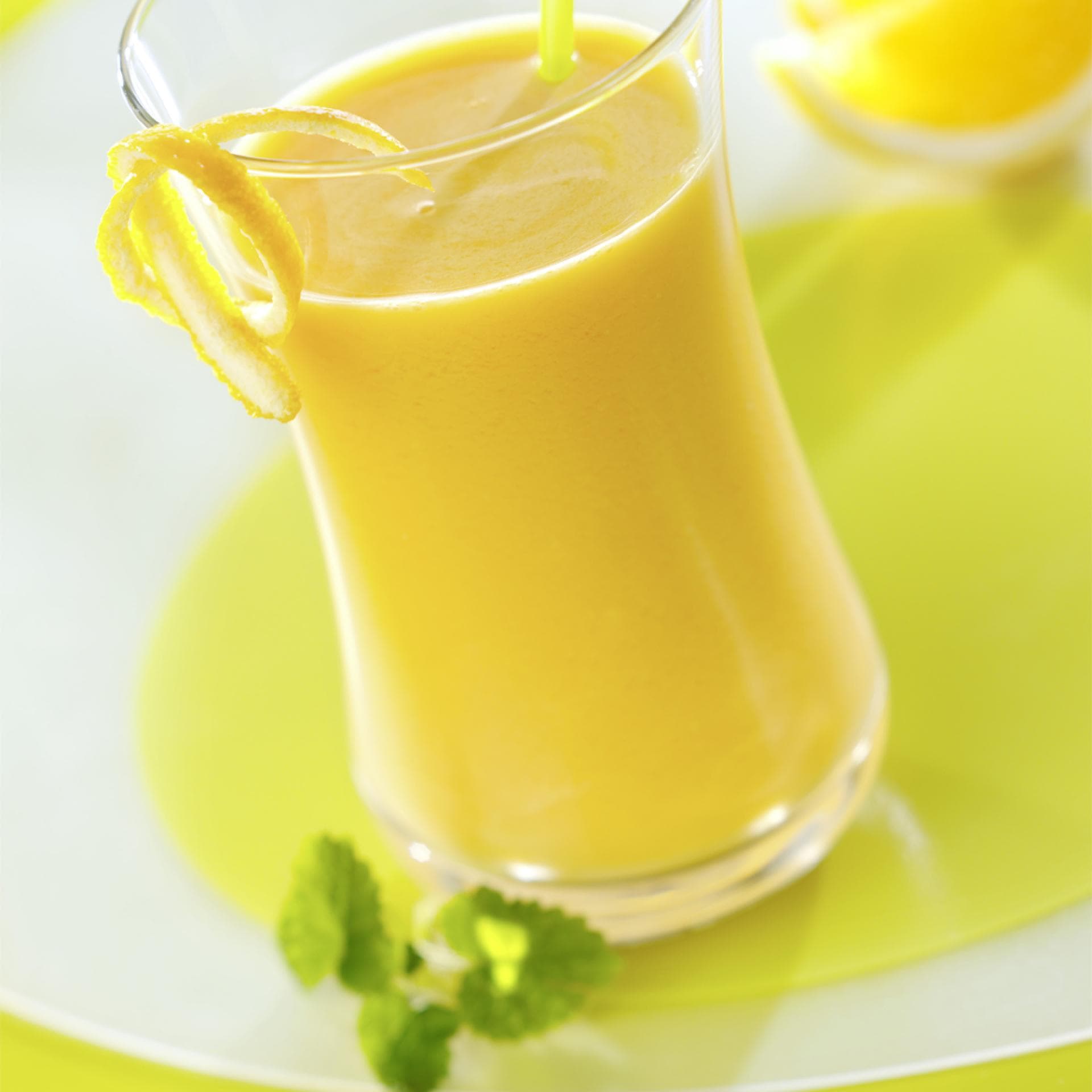 Apfel-Orangen-Möhren-Drink 