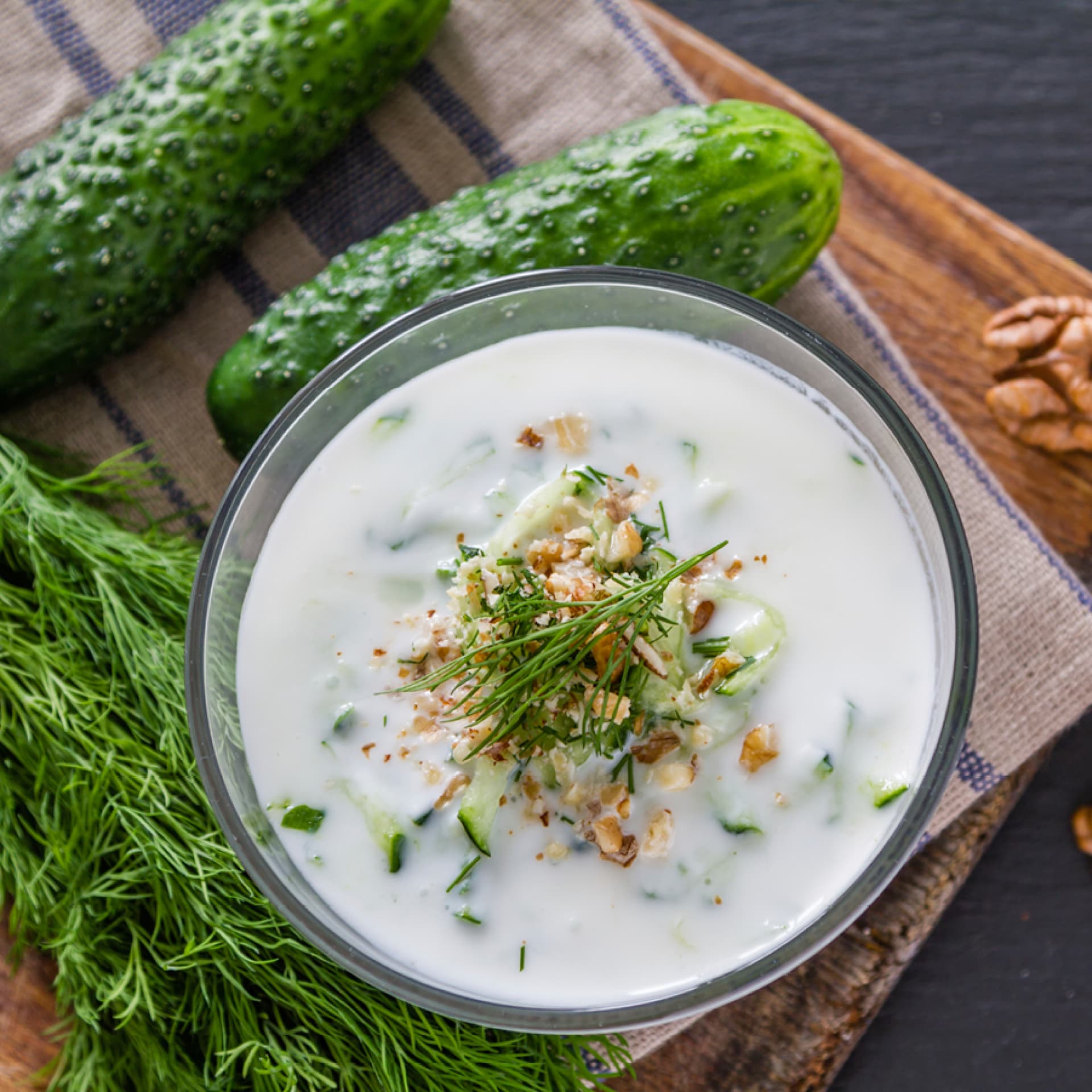 Kalte Gurkensuppe Tarator