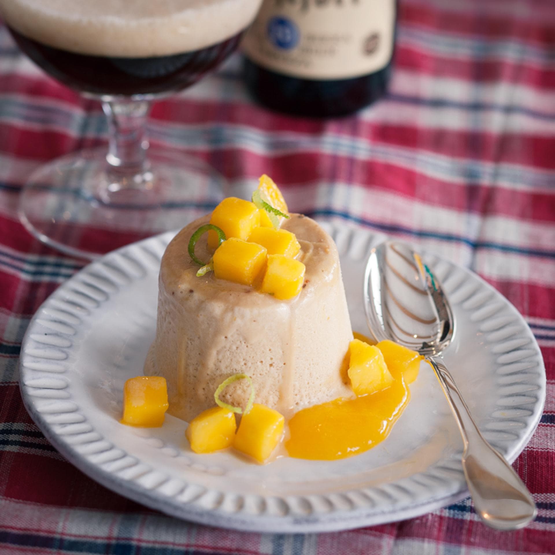Dunkelbierparfait Mango Dunkelbierparfait Mango