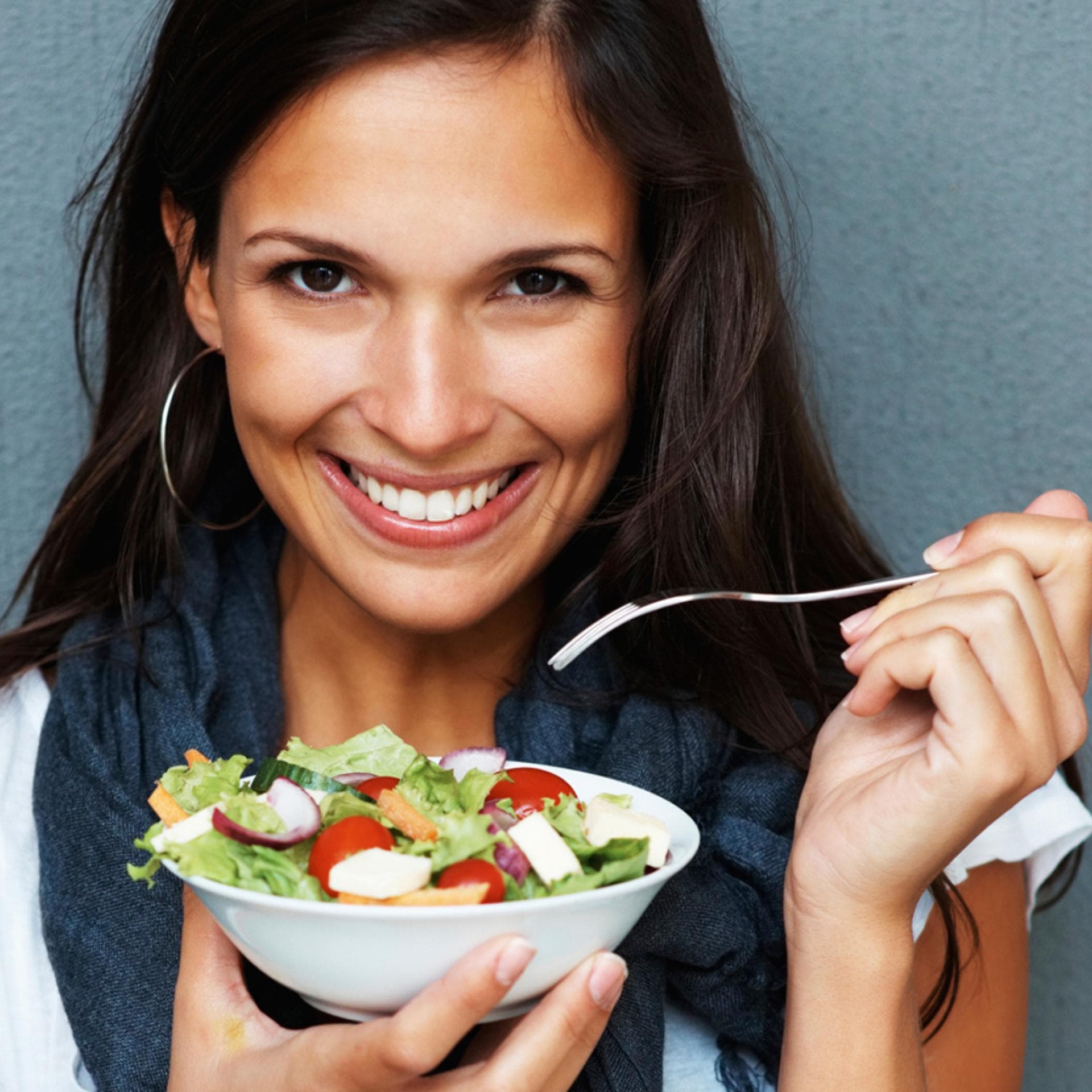 Gesunde Ernährung Frau ernährt sich gesund