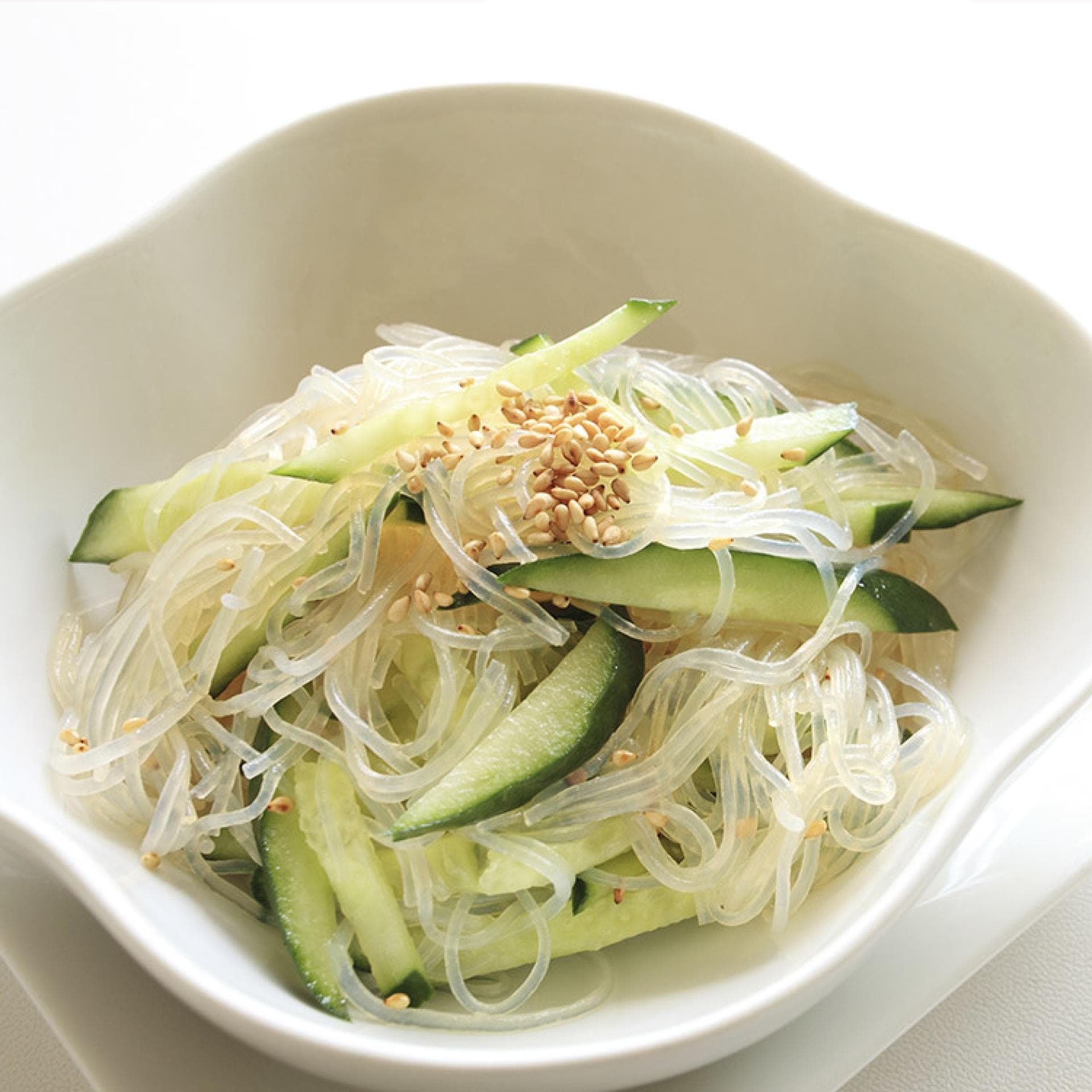 Leckere Glasnudeln Rezepte mit Glasnudeln - Leckere Wok- Gerichte ganz einfach selber machen