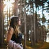Frau im Wald