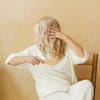 Frau mit blonden Haaren
