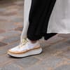 Sneaker aus Mesh 