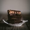 Erdnussbuttercups mit Schokolade