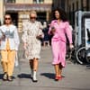 Drei Frauen im sommerlichen Streetstyle