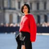 Roter Pullover Streetstyle 