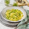 Grünes Gemüse-Risotto.
