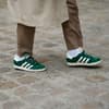 Grüne Sneaker von Adidas