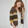 Model in Blockstreifen-Sommerjacke von Lana Grossa