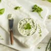 Vegane Kräuterbutter mit Basilikum und Zitrone