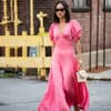 Streetstyle von Aimee Song mit langem Kleid