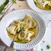 Vegane Maultaschen-Suppe