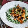 Spinatspätzle mit Pfifferlingen