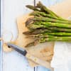 Eingefrorener Spargel der gerade auftaut