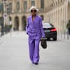 Streetstyle mit Hosenanzug in Lila
