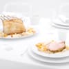 Schweinekarree mit weißen Bohnen und Apfel