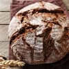 Knuspriger Laib Bauernbrot