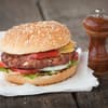 Cheeseburger Italia - Das Rezept für den leckeren Burger auf italienische Art finden Sie bei uns 