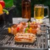 Elektrogrill mit Grillgut