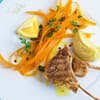 Gegrillte Lammkoteletts mit Kichererbsen-Creme - Das leckere Rezept für das Fleischgericht finden Sie bei uns