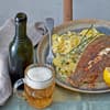 Goldbutt aus der Pfanne mit Kartoffelsalat