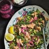 Grüne Linsen-Salat mit Dill und Lachs