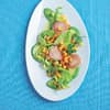 Jakobsmuscheln auf Avocado-Salat