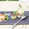 Marinierter Lachs mit Gurken-Granita