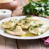 Gefüllte Pierogi ruskie Teigtaschen