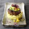 Rindfleischbürger mit Kartoffelpüree