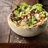 Salat in der Sesam-Mohn-Schale