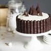 Weihnachtstorte mit Lebkuchensticks