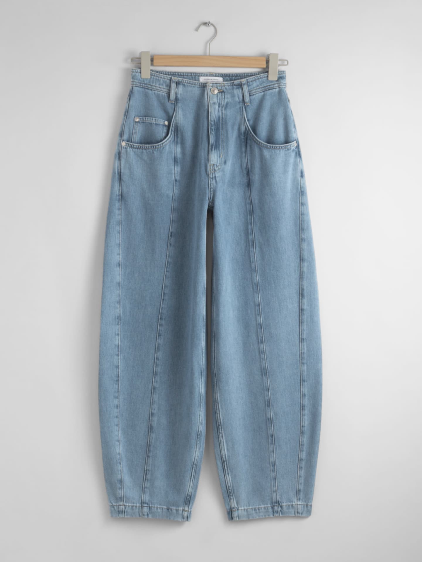 Barrel Jeans von & other Stories