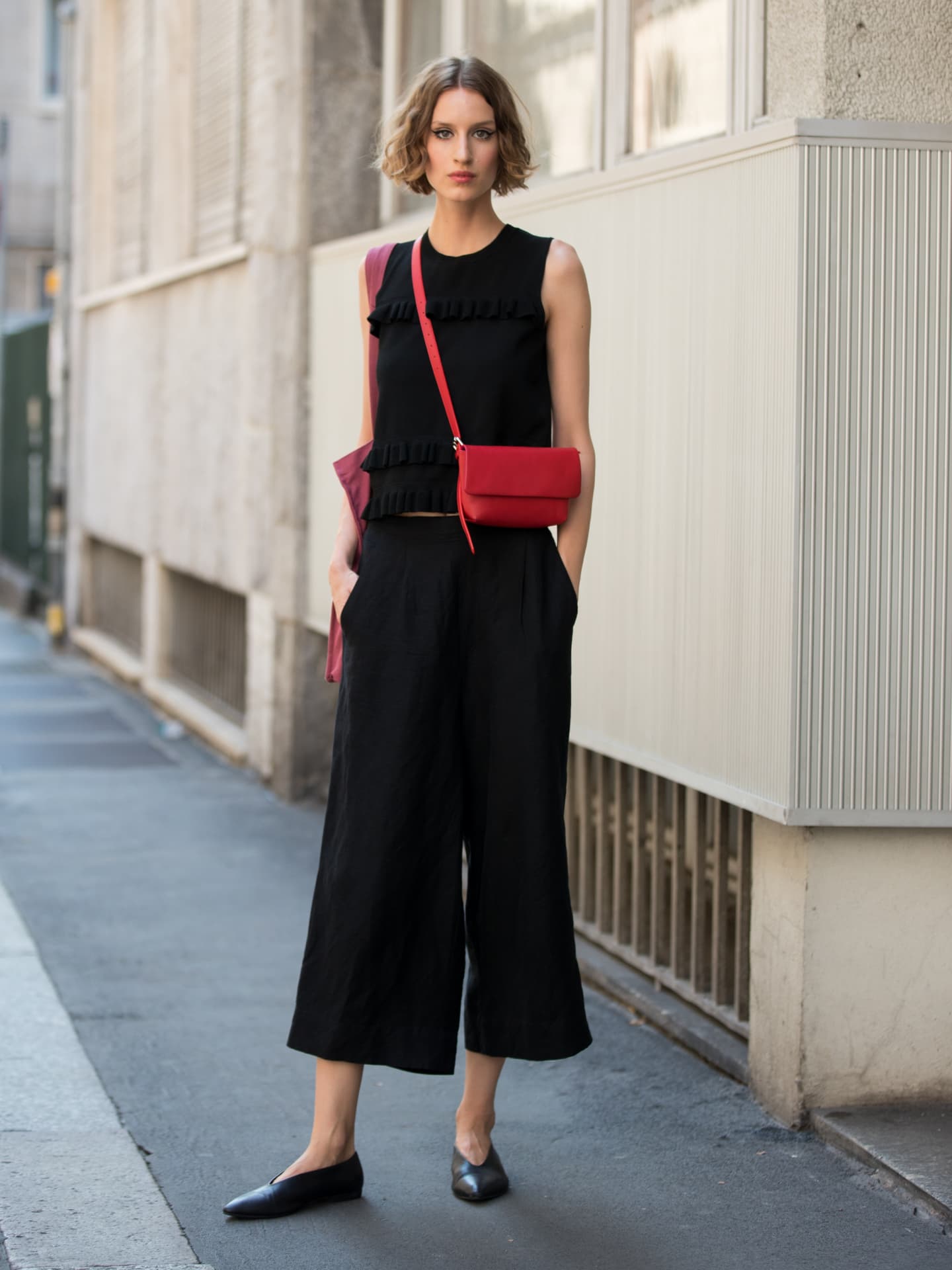 Streetstyle von Luca Adamik mit Culotte und Ballerinas