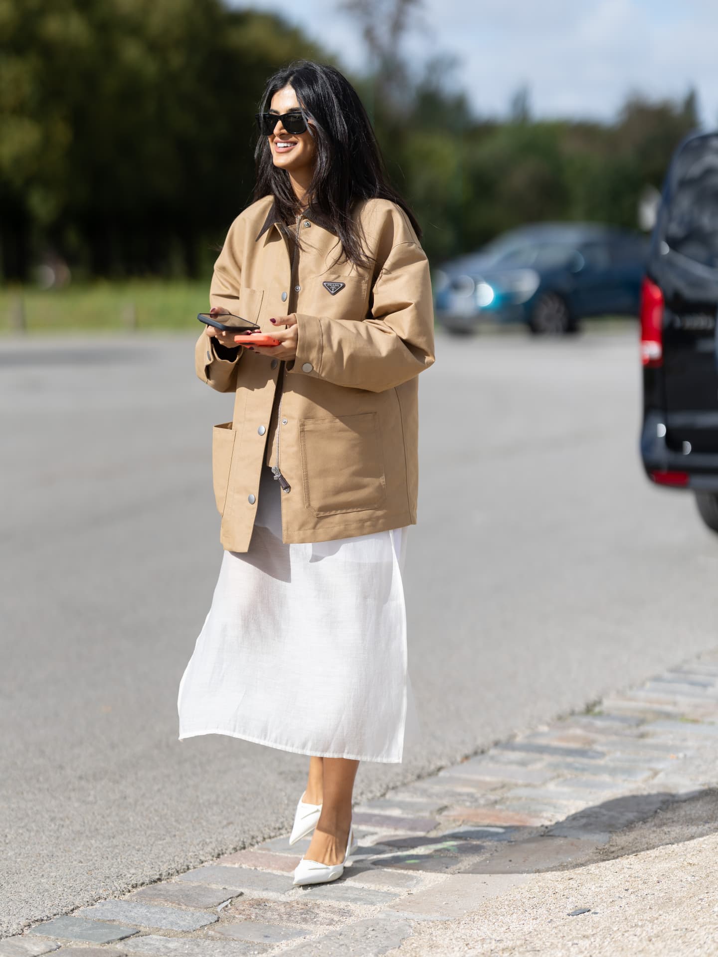 Barn Jackets sind 2025 das Must-have schlechthin Jacken-Trends 2025 - Frau in Barn Jacket