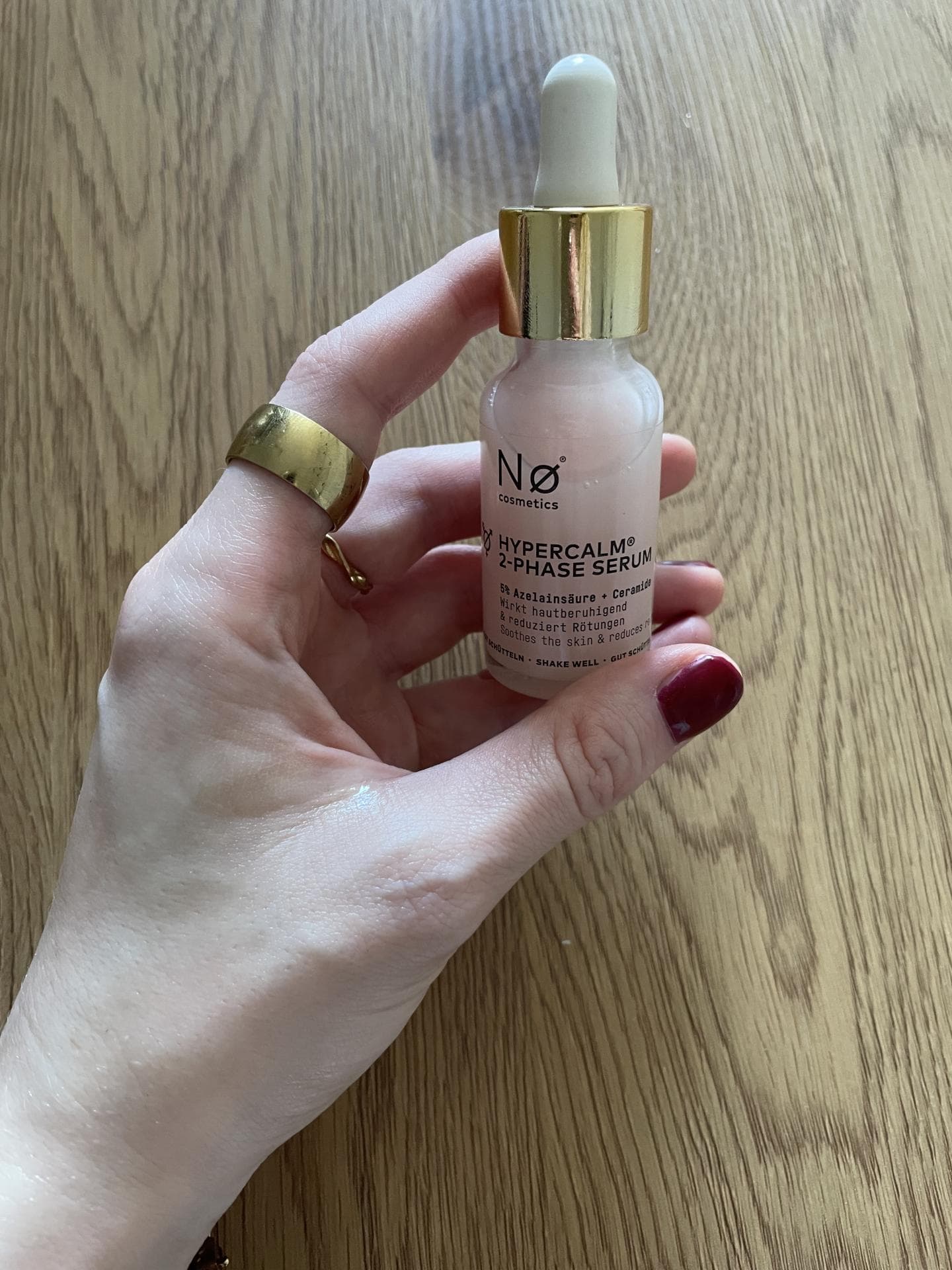 Serum von No Cosmetics Serum von No Cosmetics
