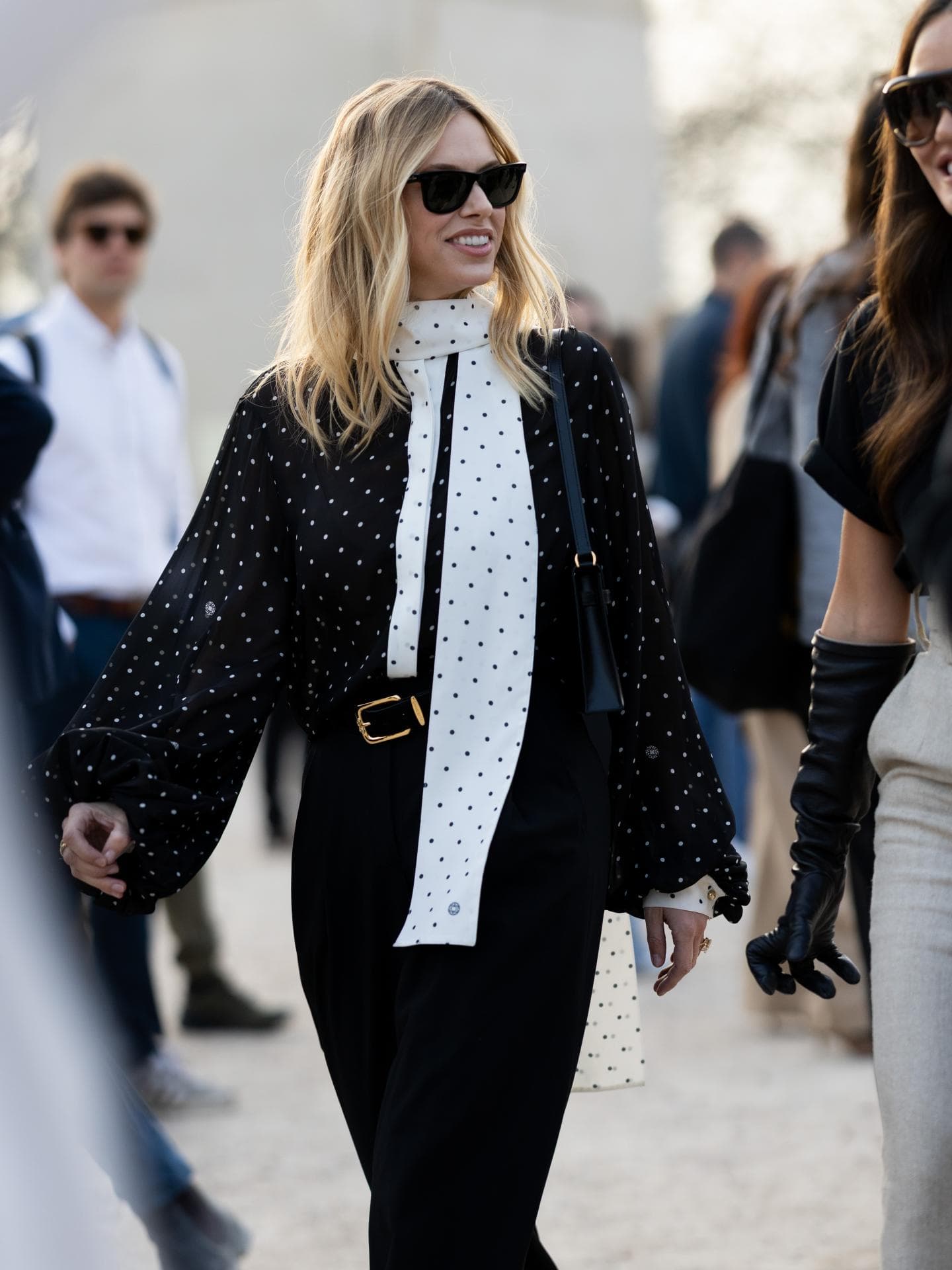 Bluse mit Polka Dots 