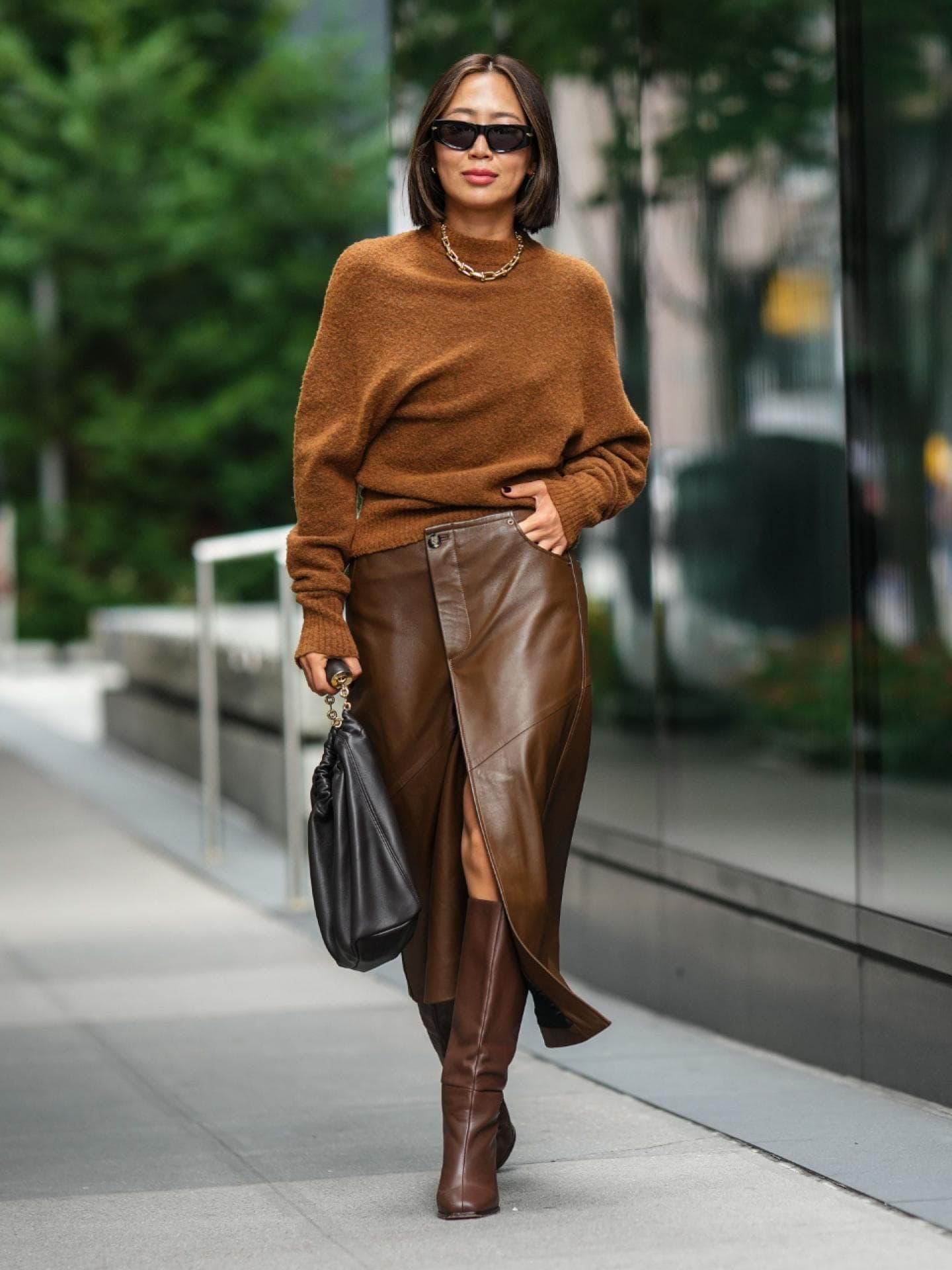 Maxi-Lederock Streetstyle für 2026 Maxi-Lederock Streetstyle für 2026