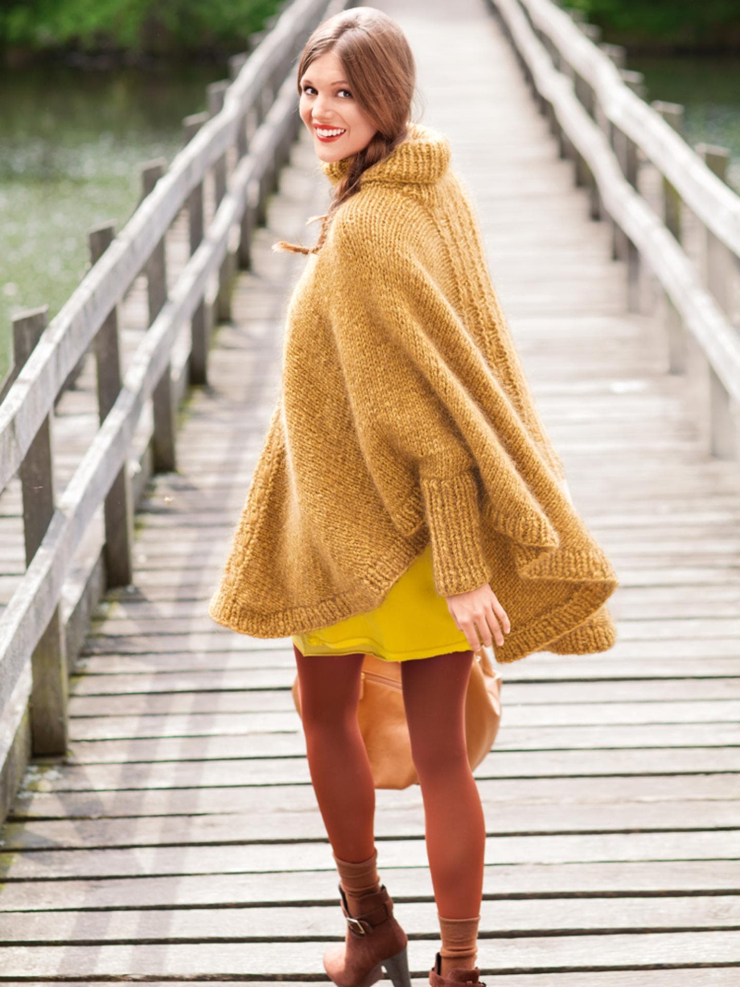 Stricken Heft 21/13: Poncho mit Rollkragen Stricken Heft 21/13: Poncho mit Rollkragen