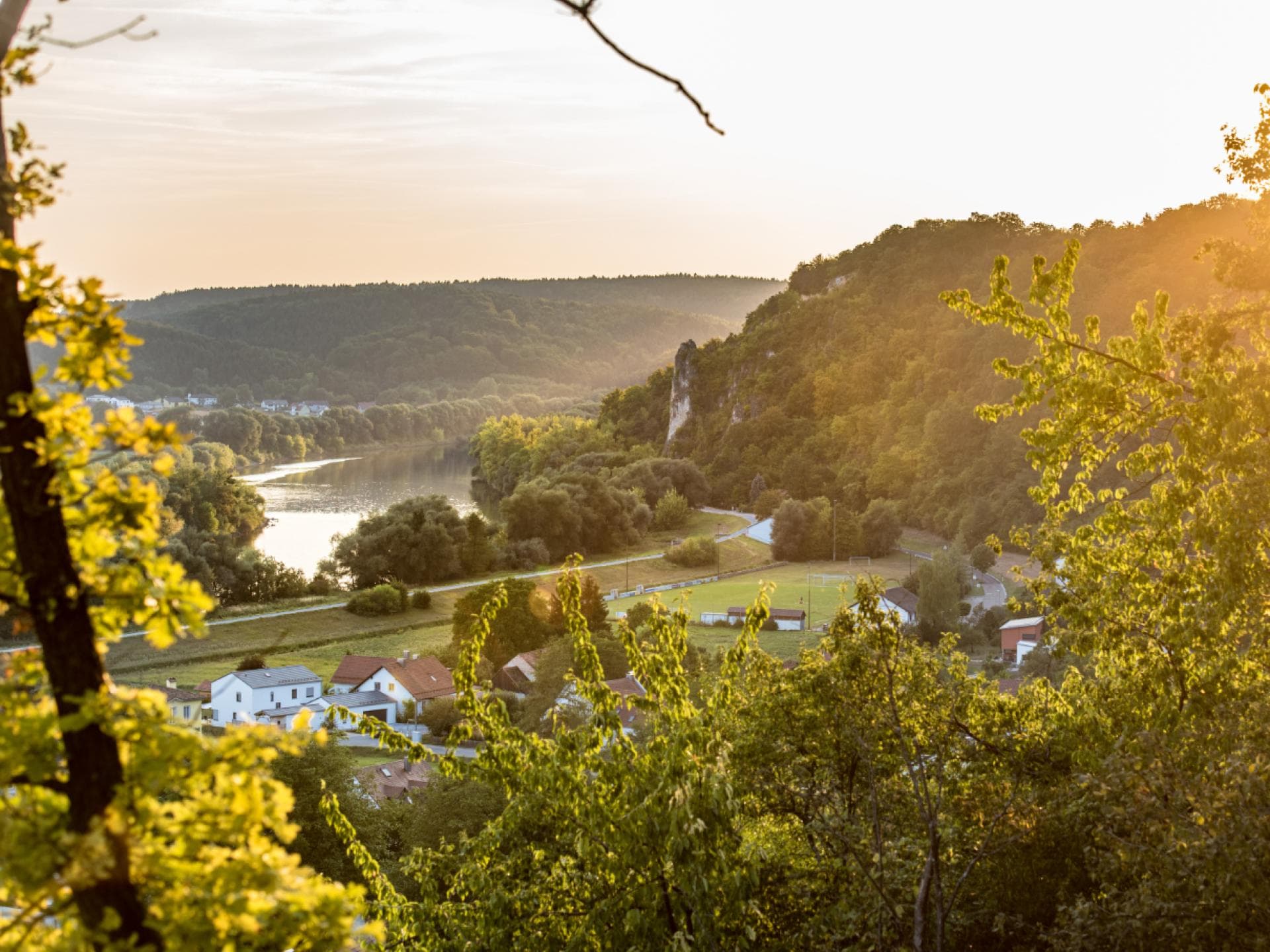 Flusslandschaft Donau bei Bad Abbach