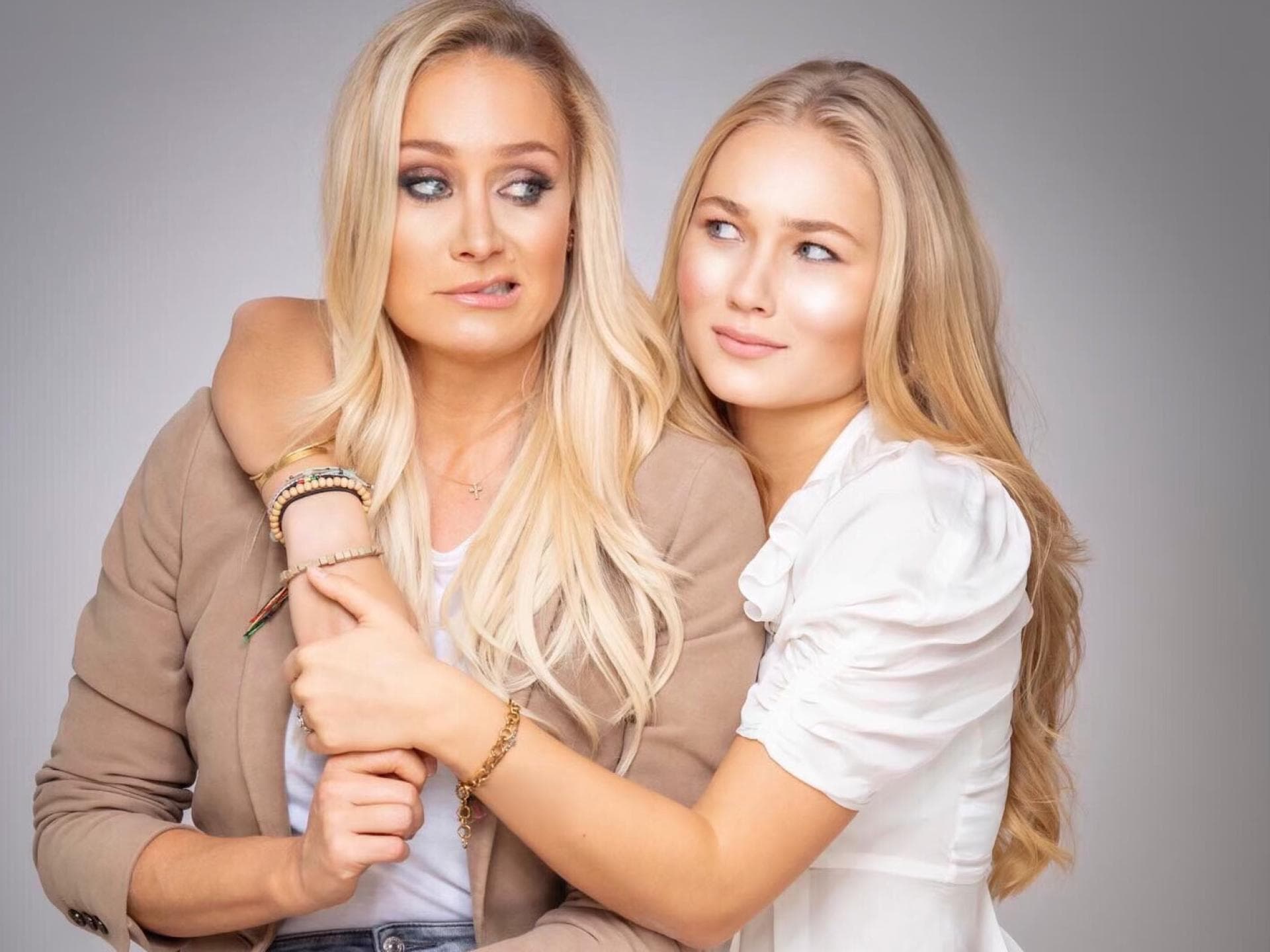 Janine Kunze und Tochter