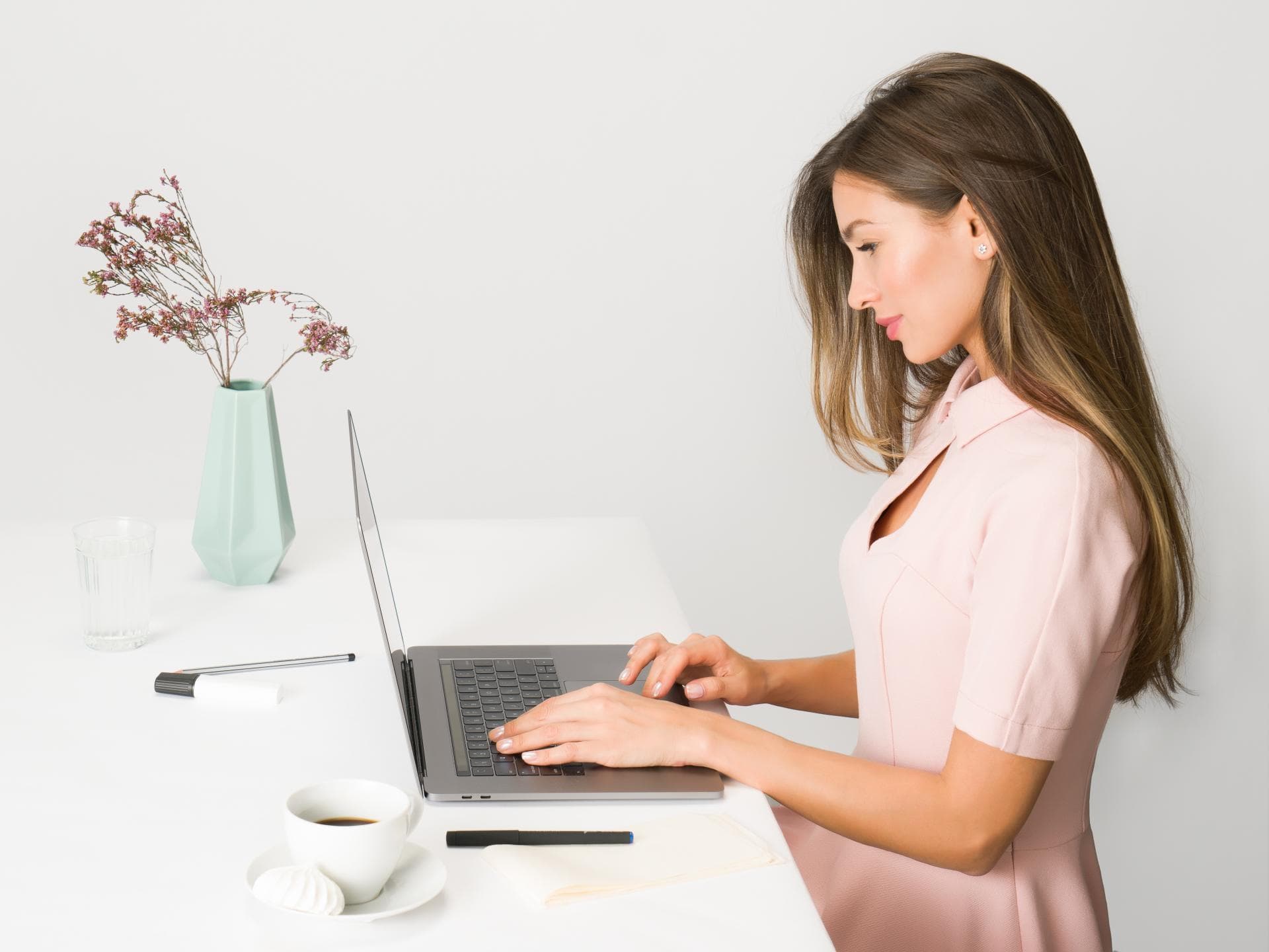 Frau am Laptop Frau am Laptop