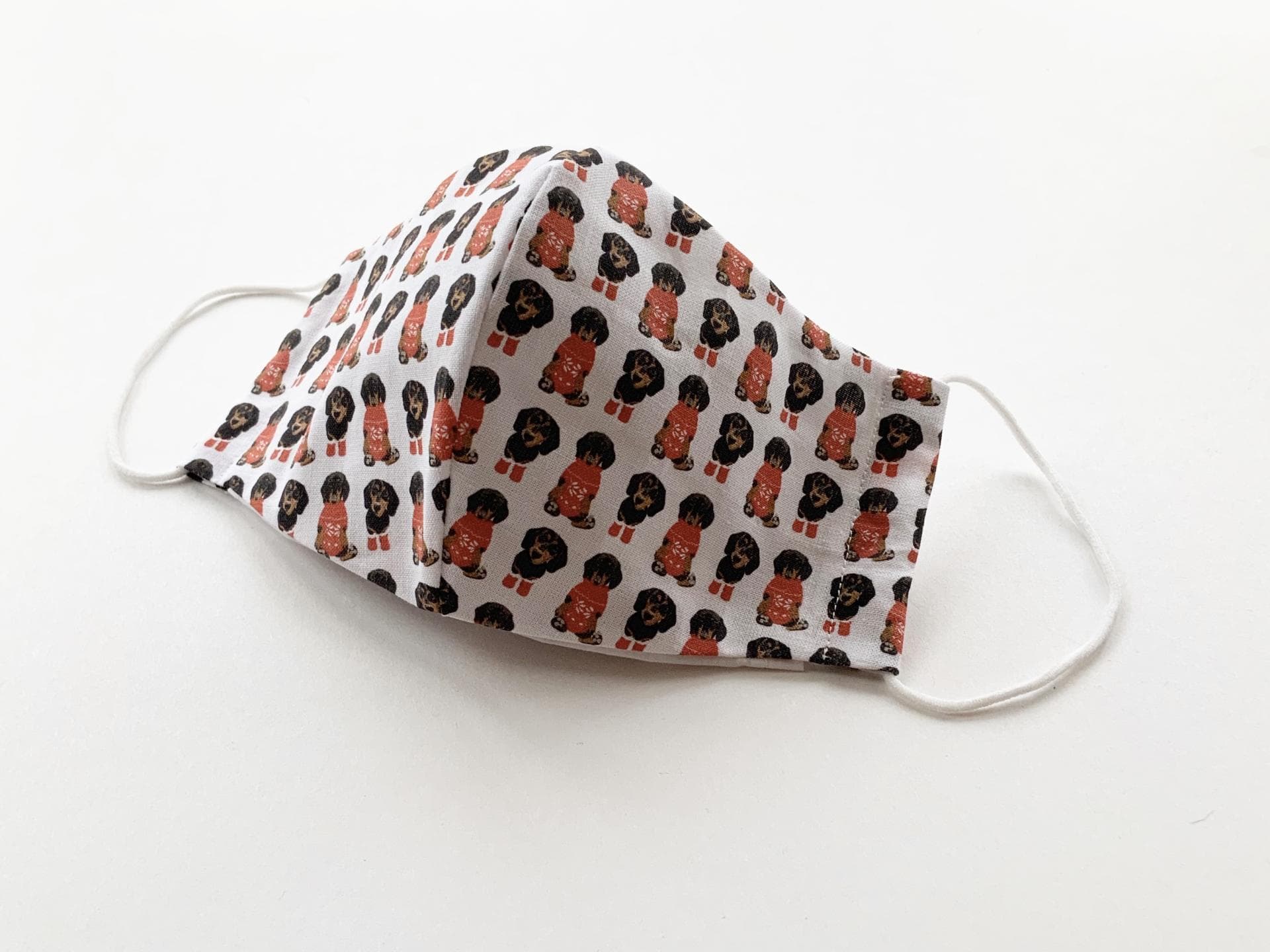 Maske Slinks Design Boutique