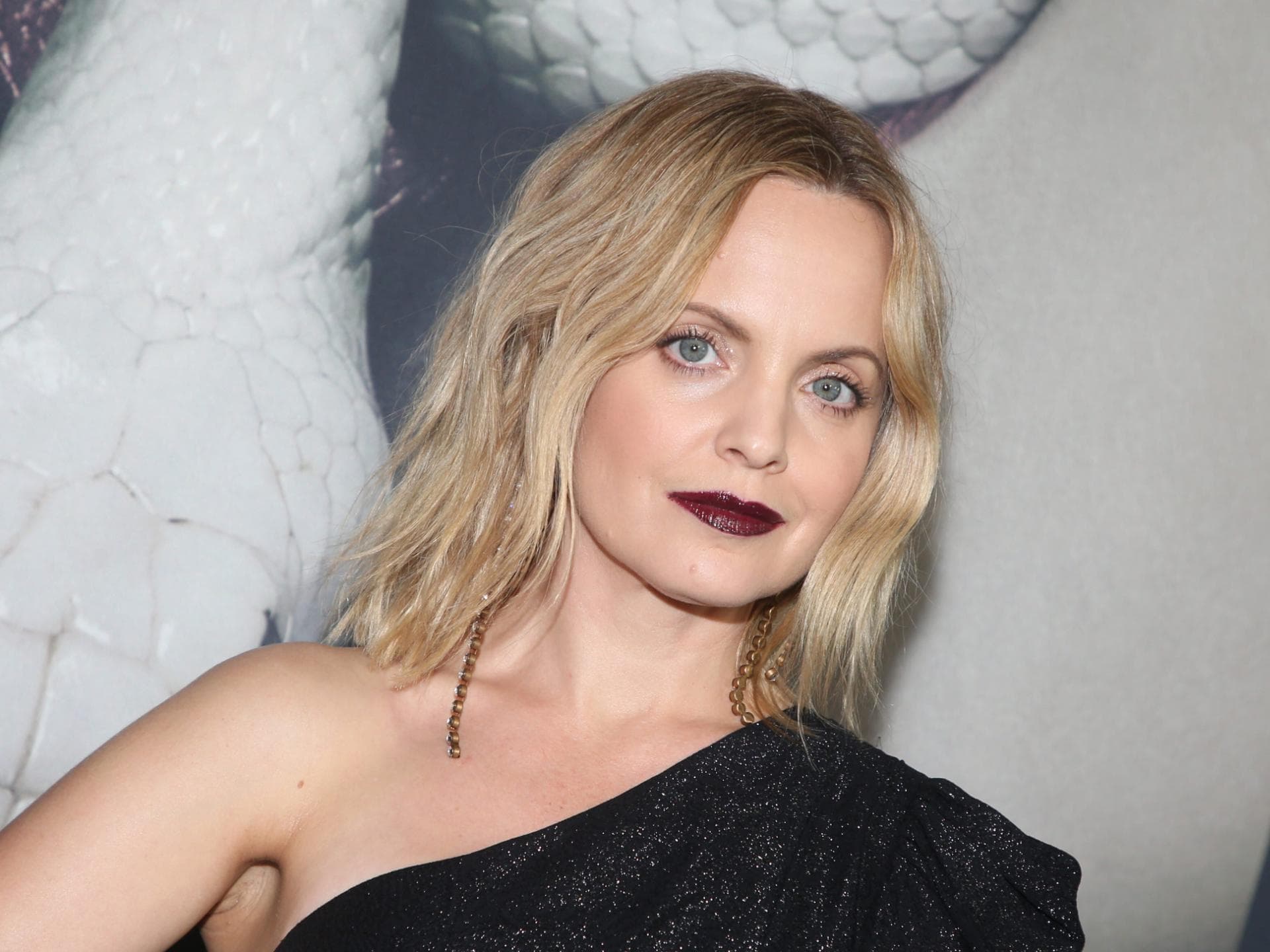 Mena Suvari Mena Suvari