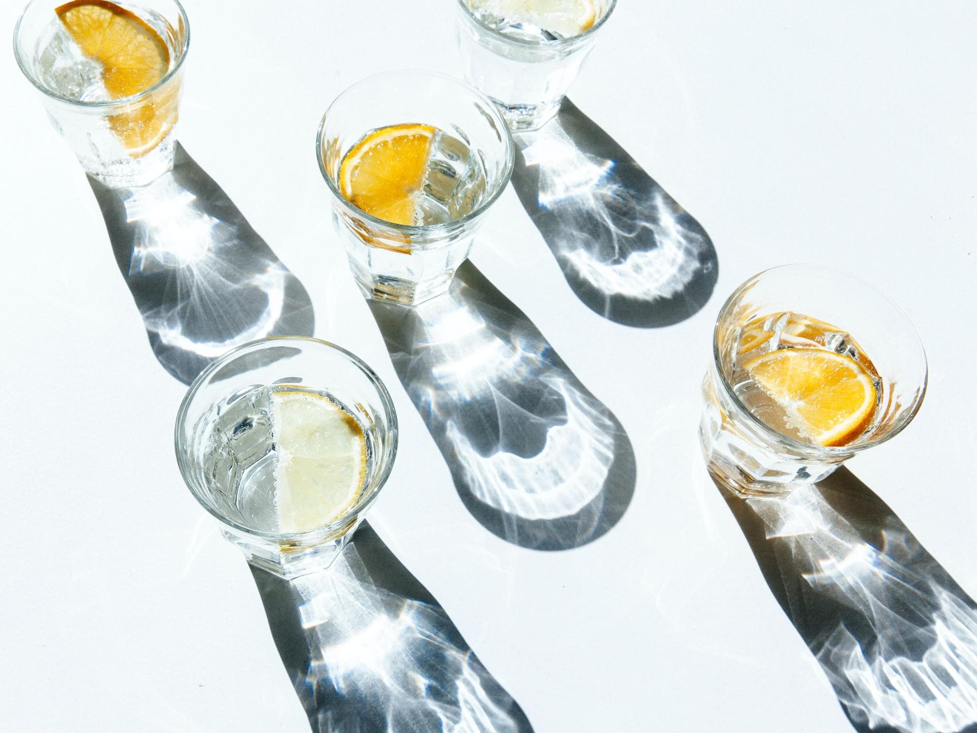 Durch Wasser trinken abnehmen – geht das?