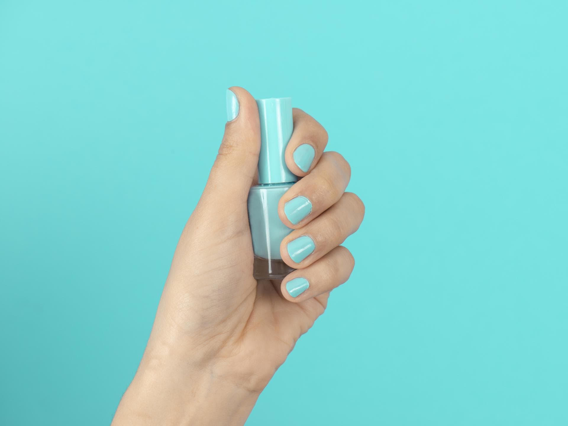 Nagellack Türkis