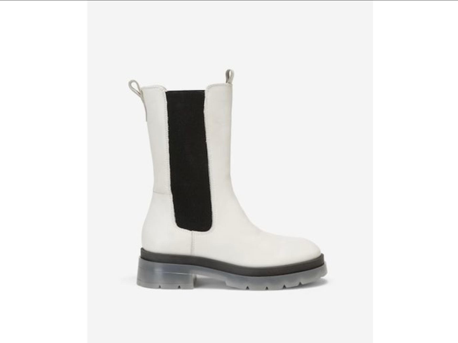 Boots weiß